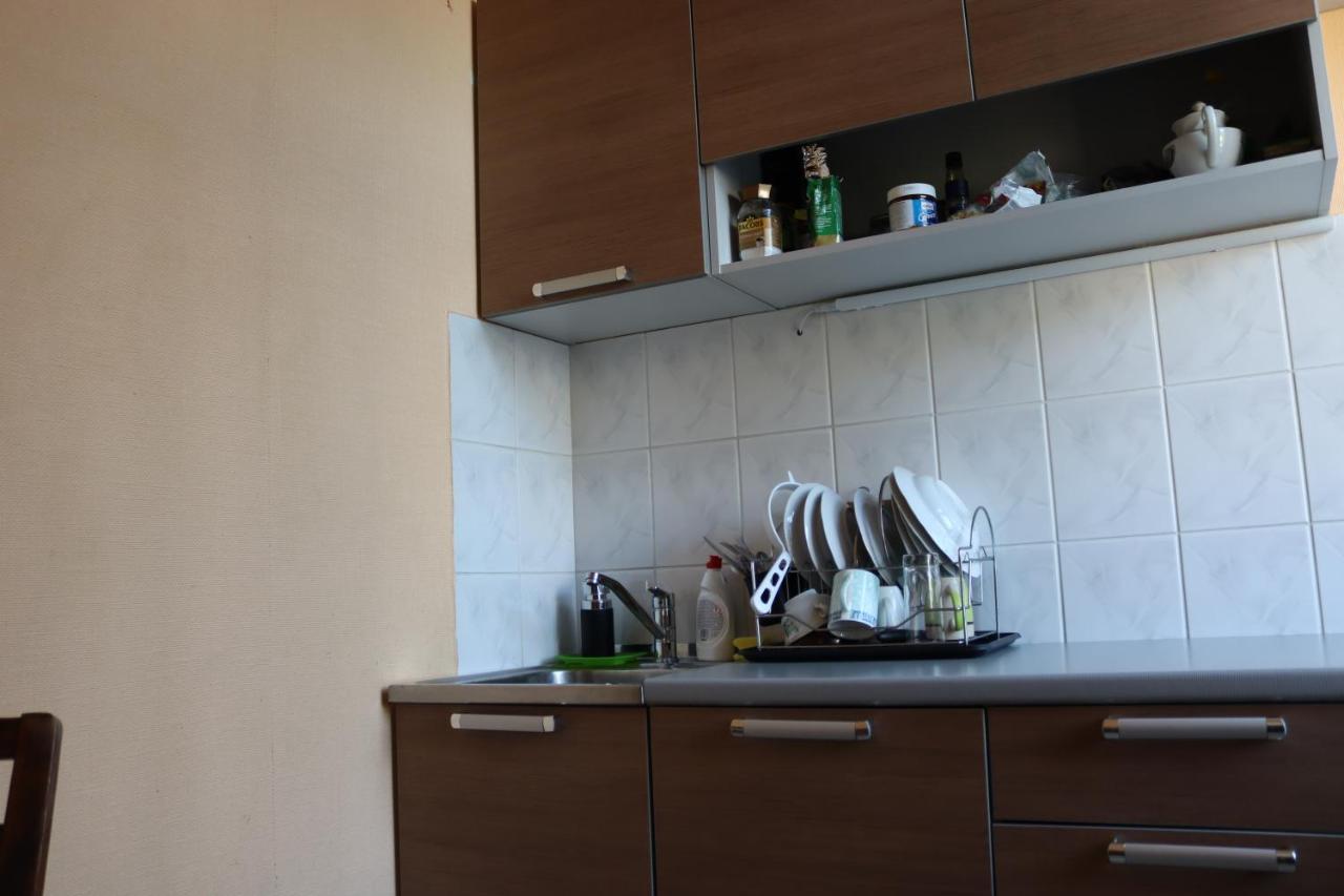 Hostel Louna Parnu Bagian luar foto