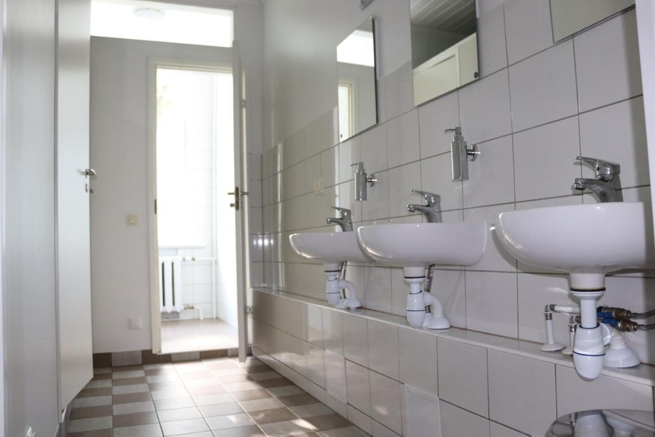 Hostel Louna Parnu Bagian luar foto